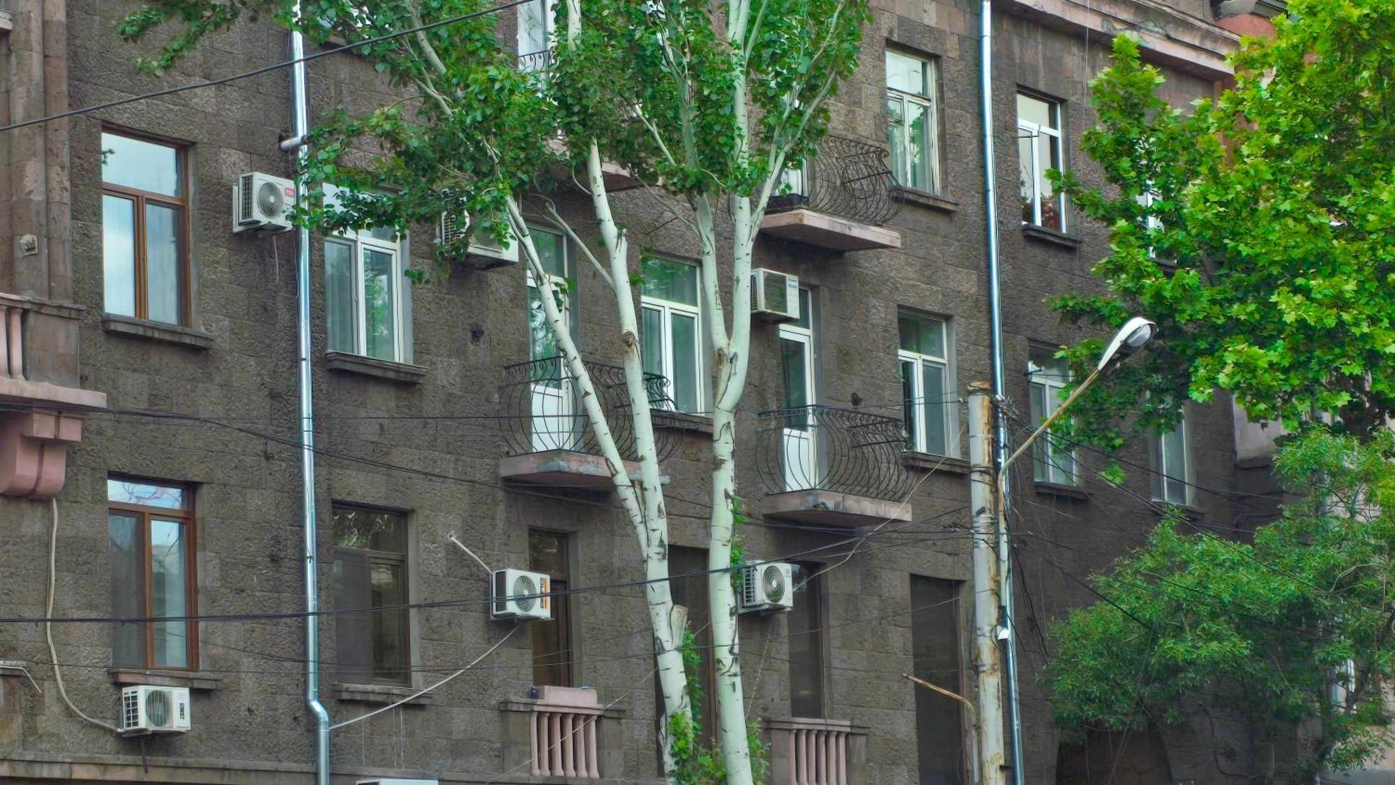 Прекрасная 4-Ех Комнатная Квартира В Самом Центре Jerevan Buitenkant foto